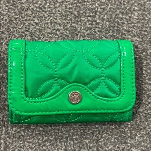 NWT Vera Bradley green plaza card and key holder